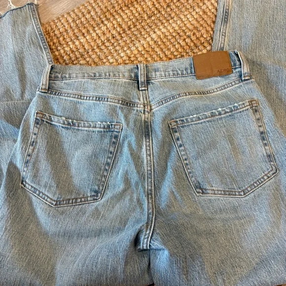 Aeropostale Light Blue Mom Jeans - Picture 3 of 3